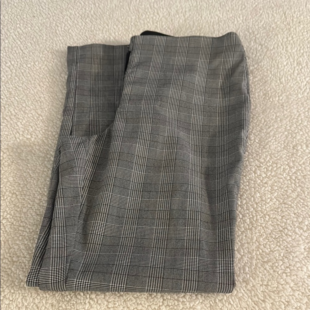 Violets & Roses Black and White Plaid Pants